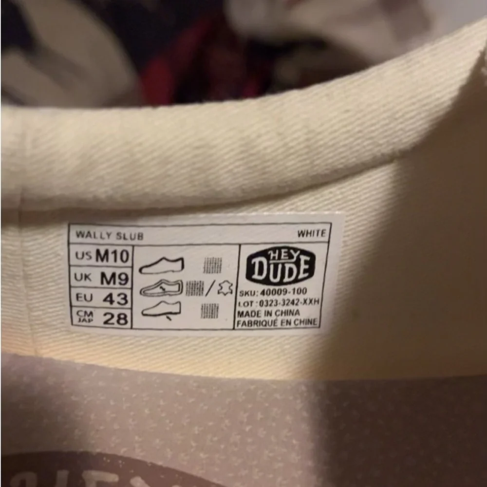 WORN ONCE Hey Dudes Men’s Wally Slub in White. Size 10 - Picture 3 of 7